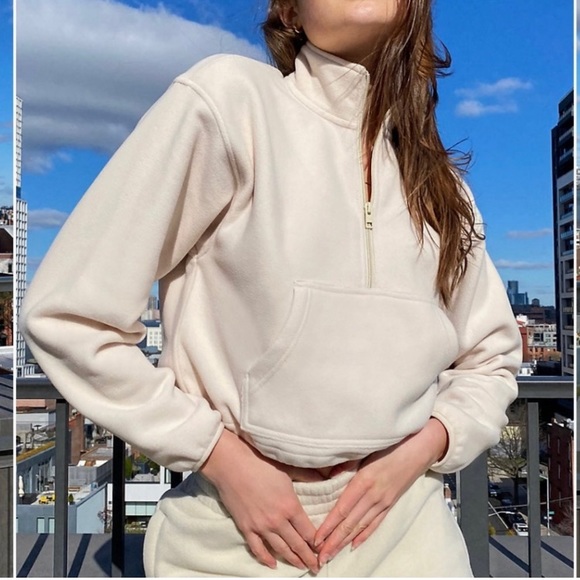 TNA Sweaters - Half zip Aritzia TNA fleece sweater